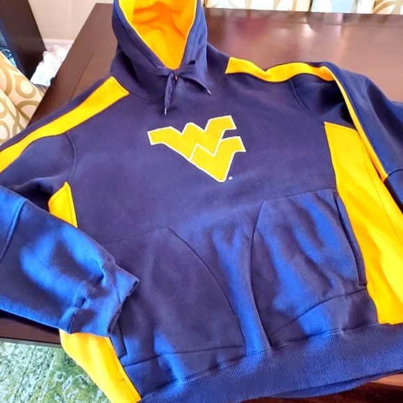 West Virginia College Hoodie by Colosseum Athletics. XL. - Picture 8 of 15